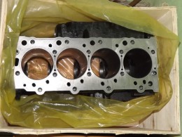 Блок цилиндров 4D56/D4BA/D4BF/D4BH Porter H100 (Портер ТагАЗ)/Galloper/Terracan/Starex/Pajero/Delica/L200 2.5 Diesel 60-105 л.с. пустой - фото 1