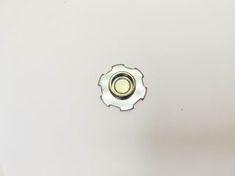 заглушка вала баланса в маслянном насосе 4D56 - фото 1