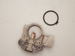 Реле регулятор (щетки) генератора D4CB  Sorento/Starex -2007г. (Старекс, Соренто) - фото 2