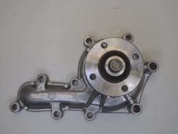 Насос воды 1HZ 1HD-FT Toyota Land Cruser Coaster - фото 1