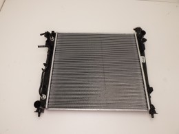 Радиатор охлаждения двигателя - фото 2