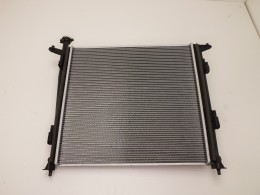 Радиатор охлаждения двигателя - фото 1