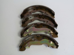 Колодки зад (барабан) Хундай Лантра/Аванта/Матр - фото 1