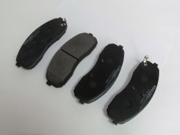 колодки перед Киа Карнивал II - фото 1