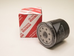 Фильтр масляный Toyota Corolla, Verso, Yaris, Auris, Carina БЕЗ УПАКОВКИ - фото 1